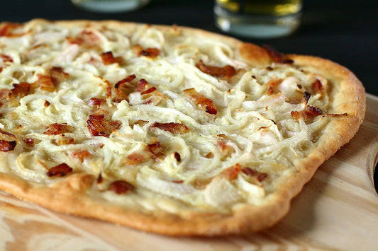 Tarte flambée traditionnelle Alsacienne